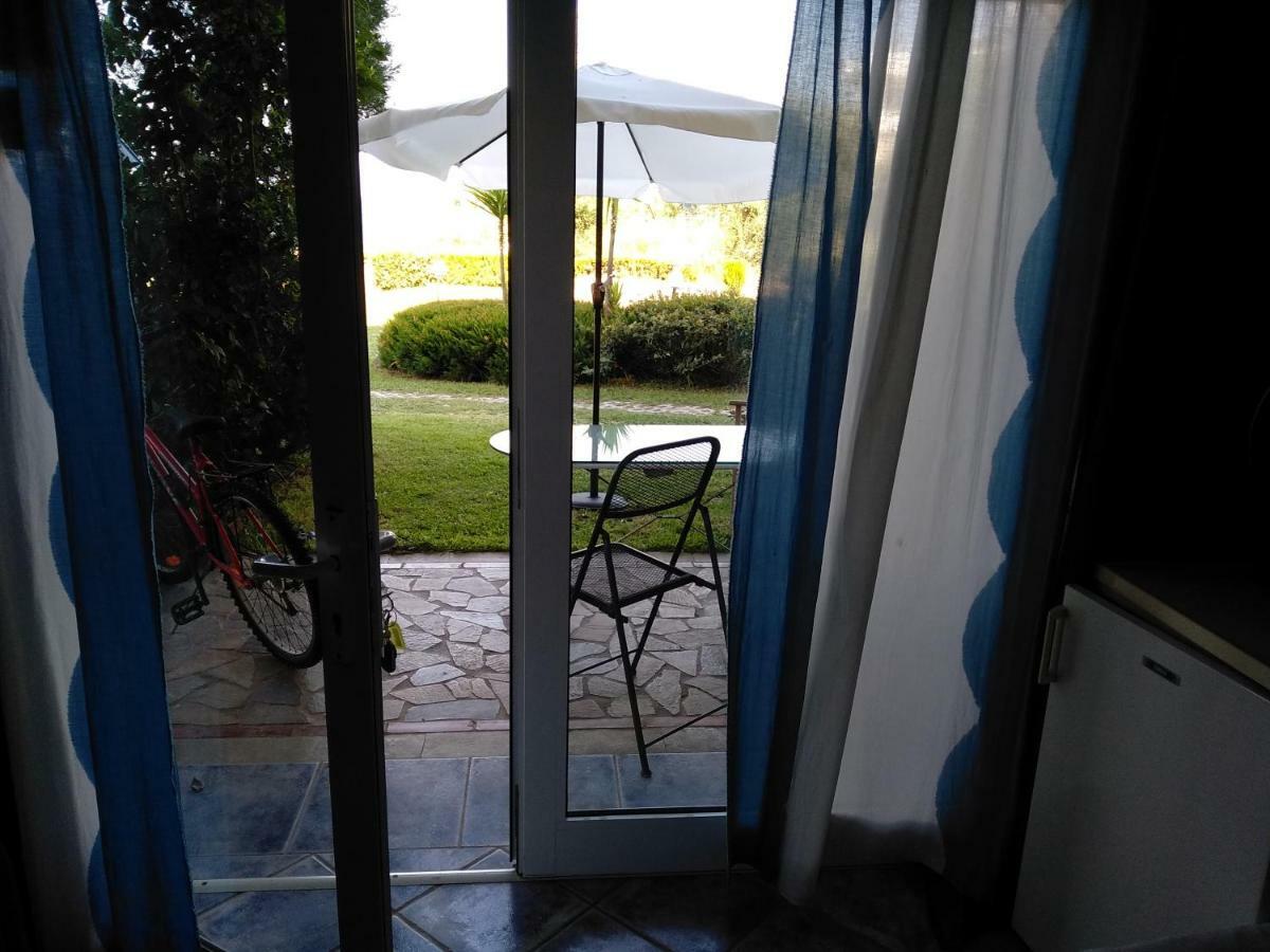 דירות קמנה וורלה Mare E Monti1 מראה חיצוני תמונה